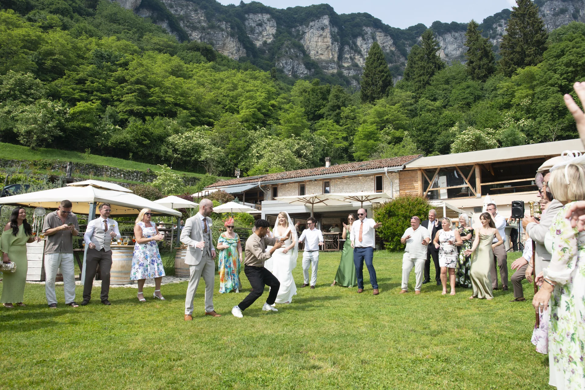 Maso Narnach wedding photograph 10